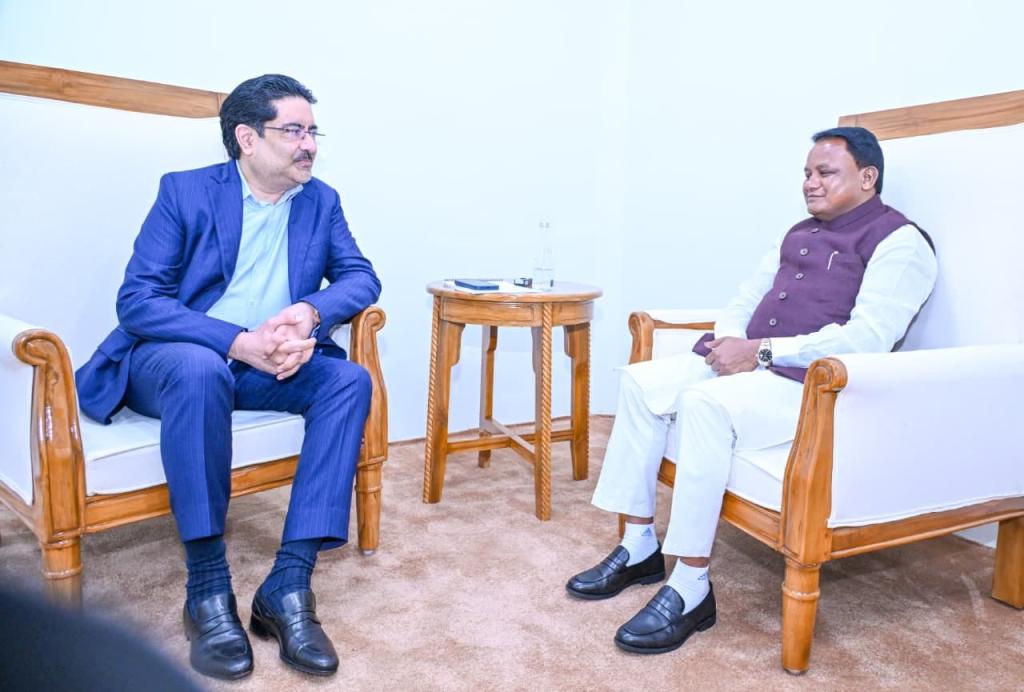 Aditya Birla Group Proposes ₹12,000 Crore Investment for Expansion of Kansariguda Alumina Refinery