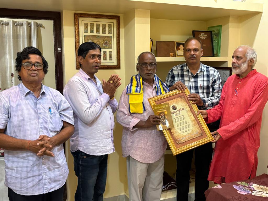 Veteran Journalist Saroj Nayak Honoured for Promoting ‘Poduana Yatra’ Tradition